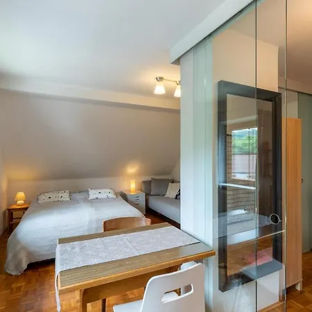 Behagliche Garconniere Apartmán *