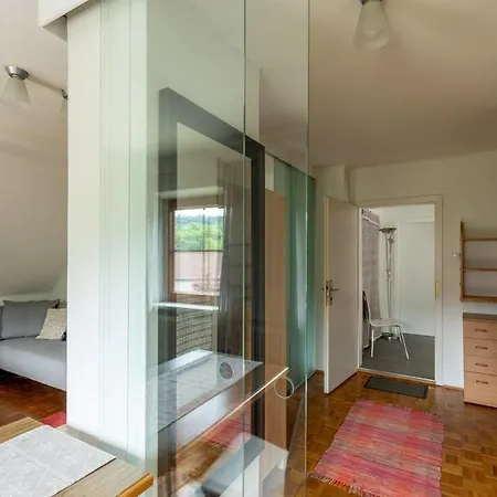 Behagliche Garconniere Apartmán *